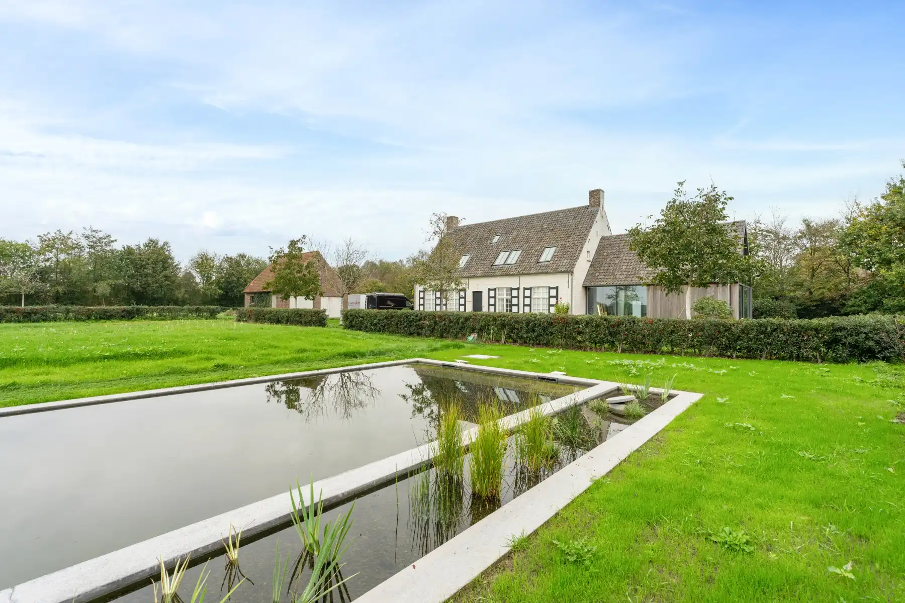 Exclusieve hoeve te Zomergem! foto {{pictureIndex}}