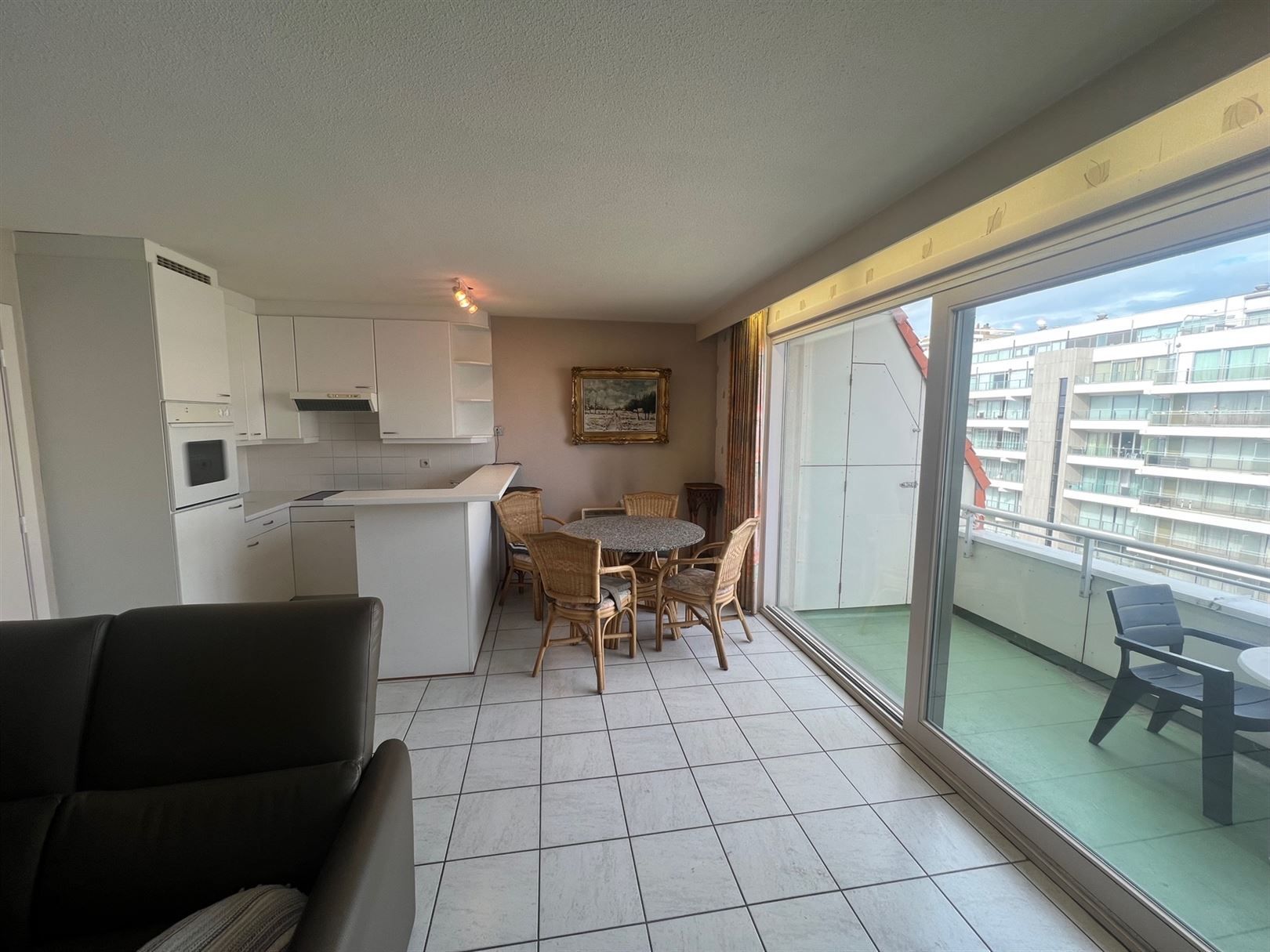 Riante dakstudio met groot terras en terrasberging foto 5