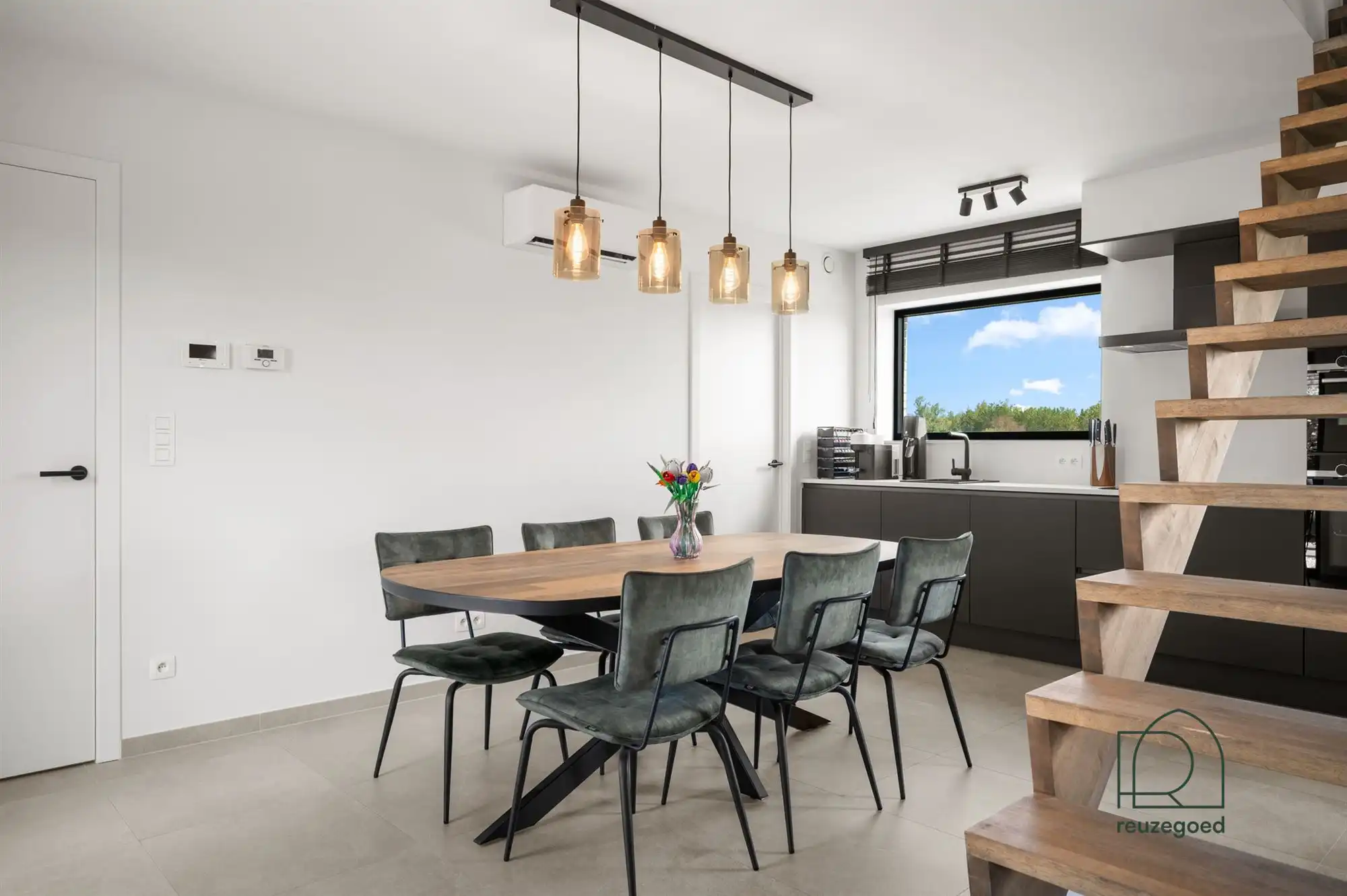 Uniek duplexappartement (3 slpk) met huisgevoel, groene daktuin en zicht op de velden in Kortessem foto 10