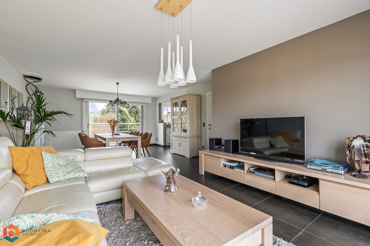Instapklaar appartement met 2slpkrs en tuin te Heist-op-den-Berg foto 3