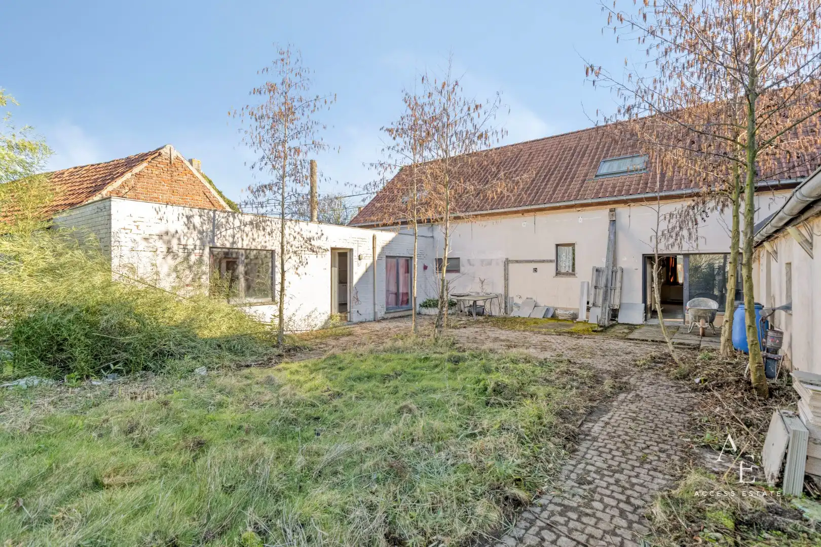 MERELBEKE-MELLE - Te renoveren hoeve op mooi perceel! foto 8