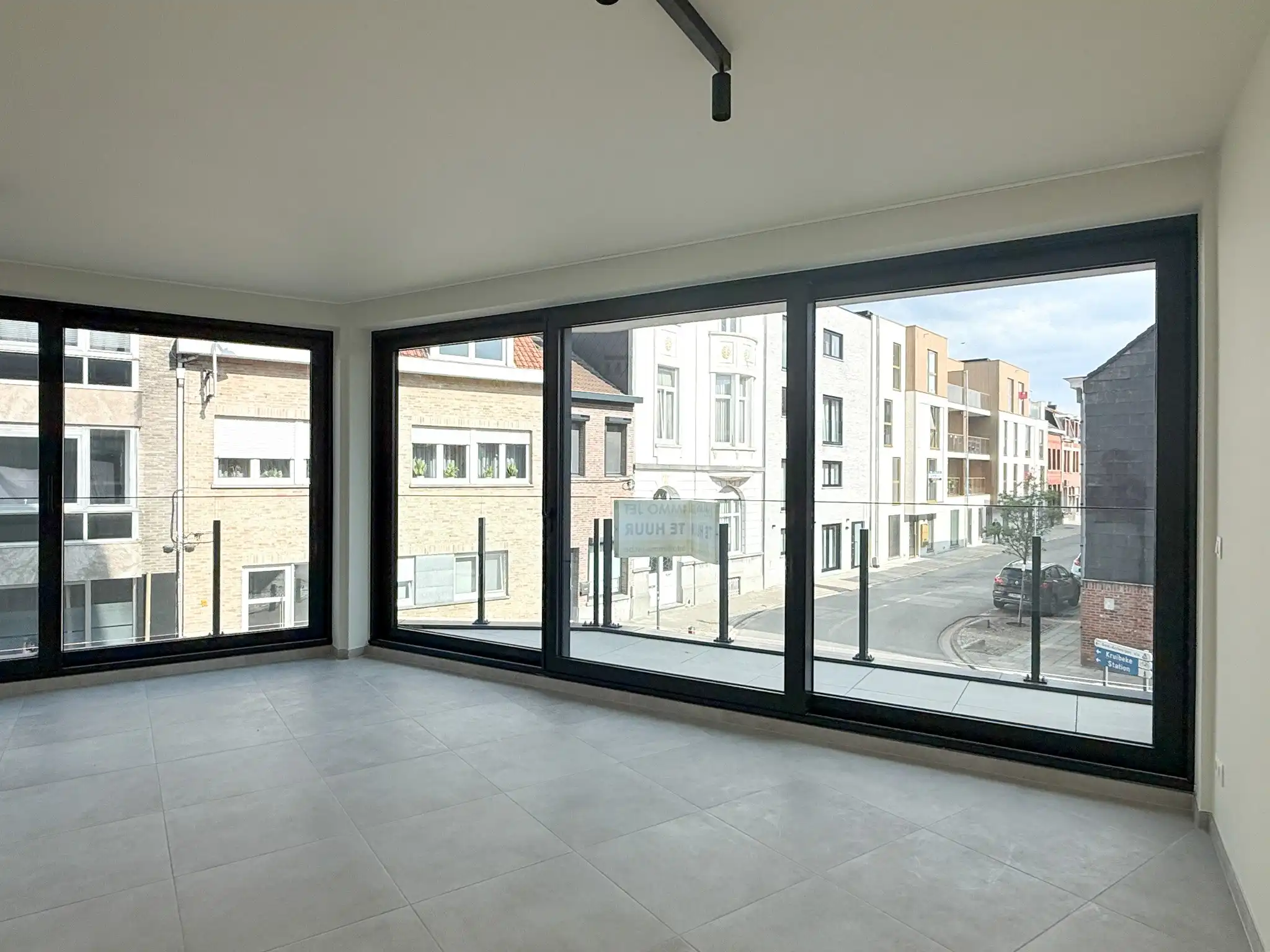 Nieuwbouwappartement op de eerste verdieping met terras en twee slaapkamers foto 3