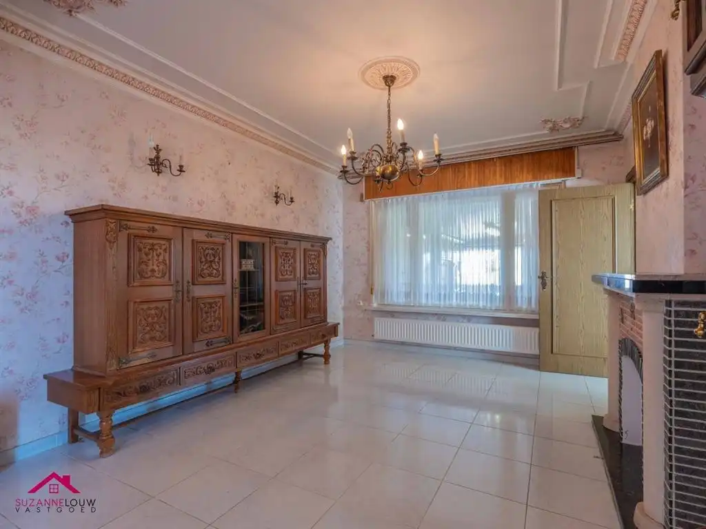 Te renoveren woning op ruim perceel foto 14