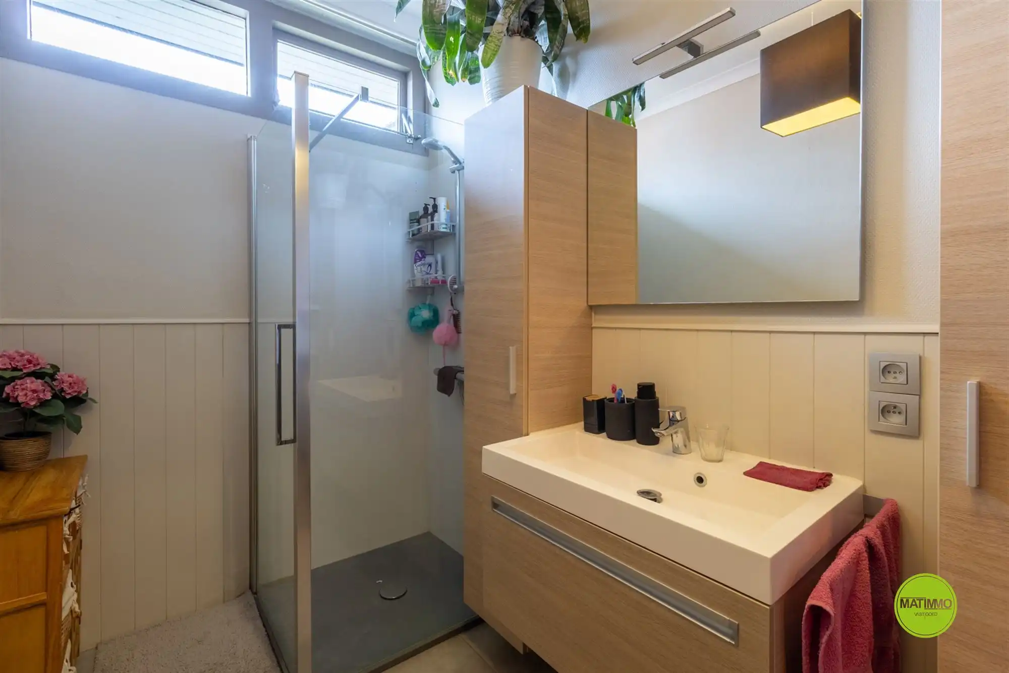 Landelijk gelegen woning op een ruim perceel van 2.000 m2 in Geetbets foto 9