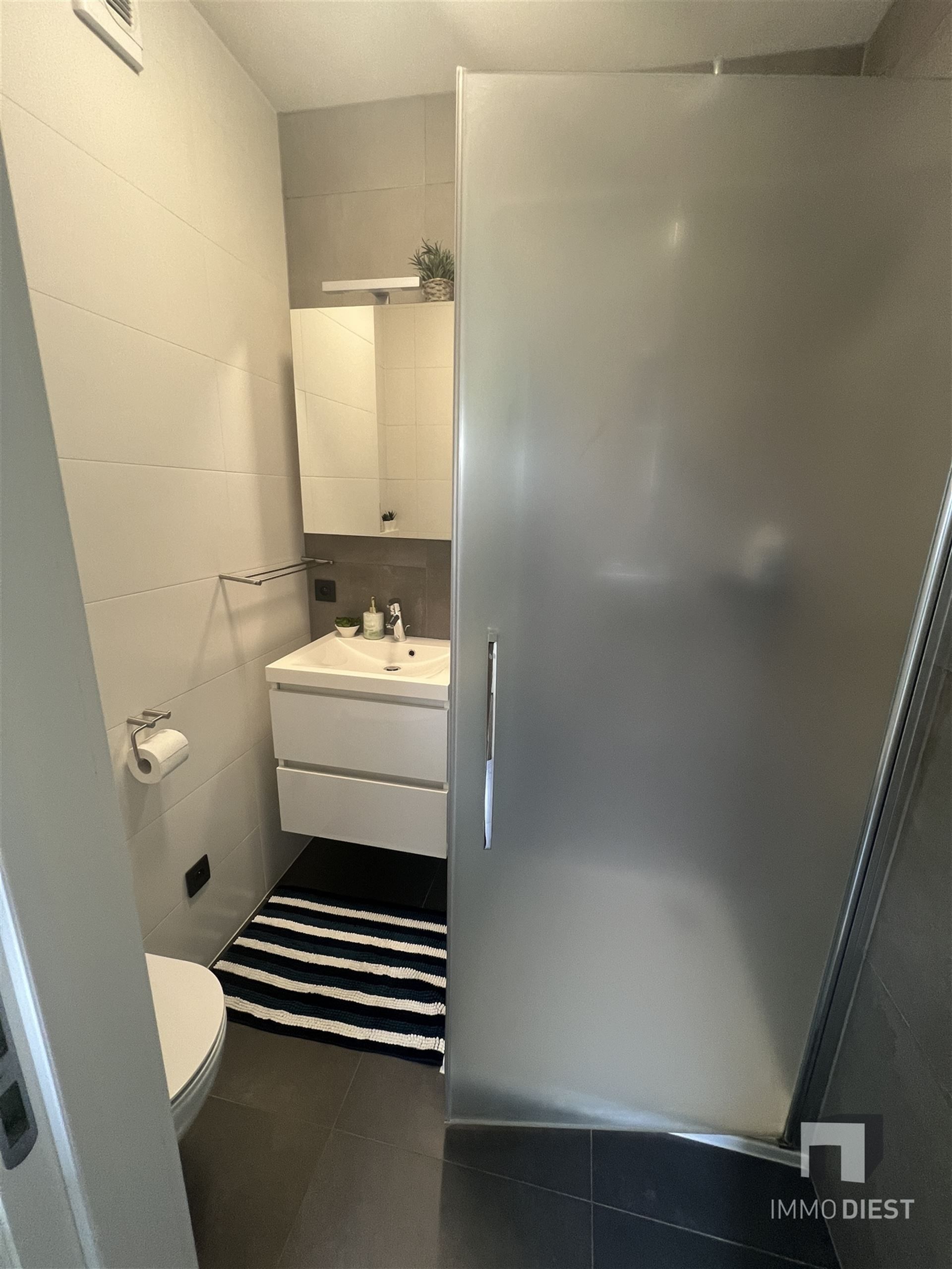 Modern duplex appartement met 3 slpkmrs foto 19