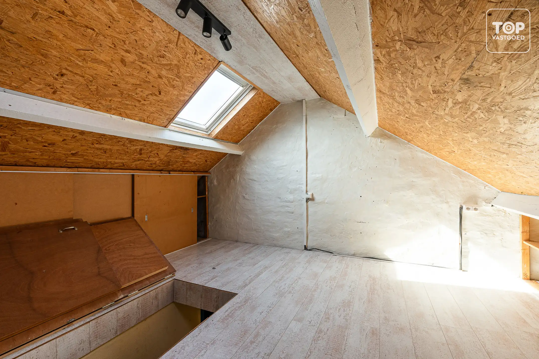 Woning op TOP ligging met 3 slaapkamers, tuin en garage  foto 21