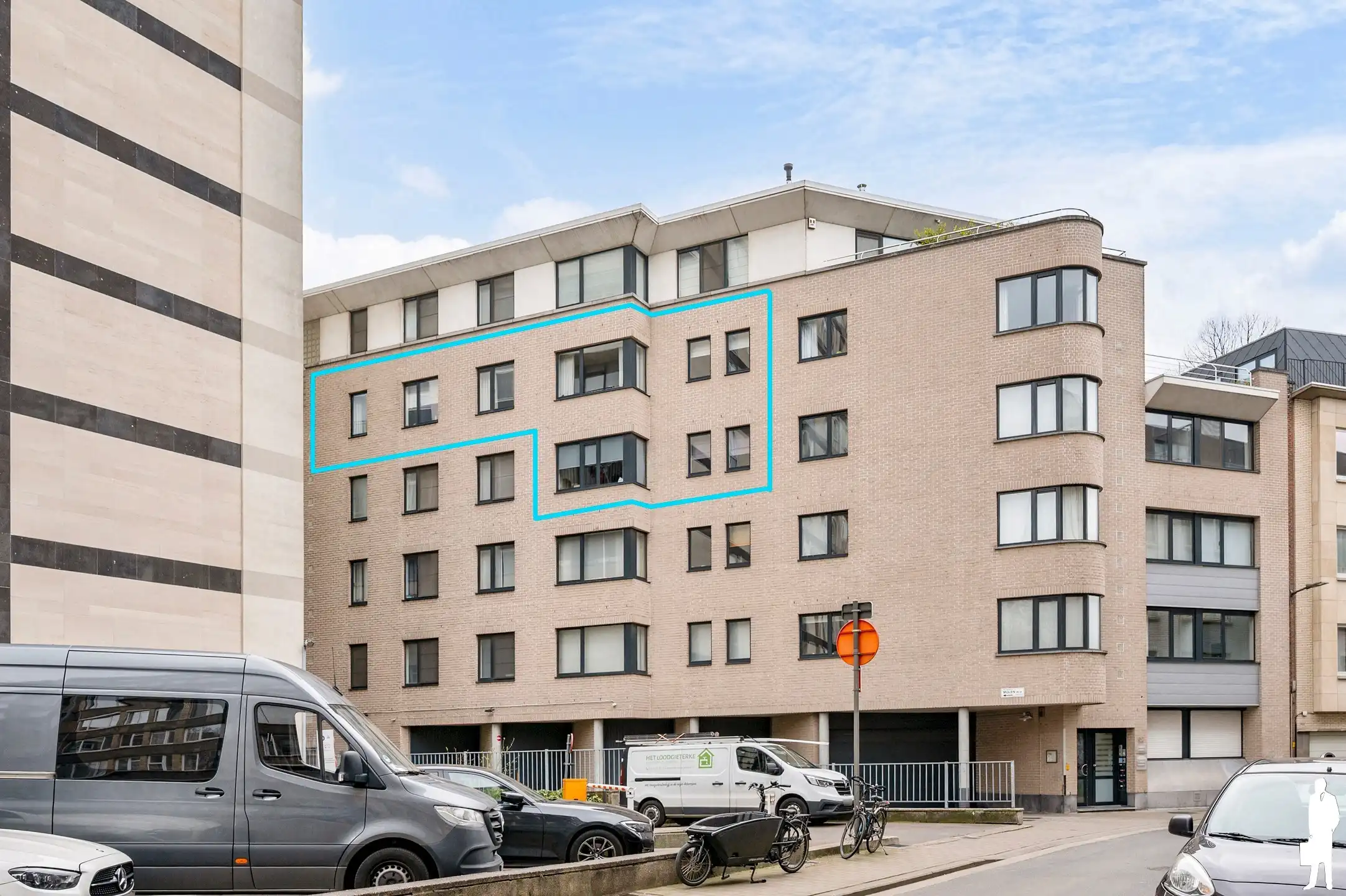 Lichtrijk duplex appartement met uitzonderlijk brede gevel foto 5