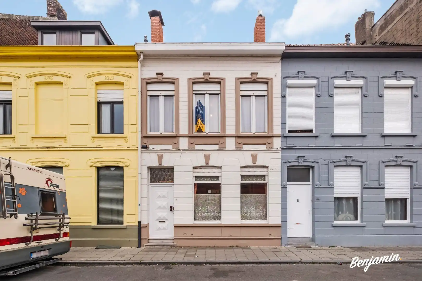 Ruime, verzorgde rijwoning met 4 slaapkamers, tuin en garage op centrale ligging te Menen foto 18