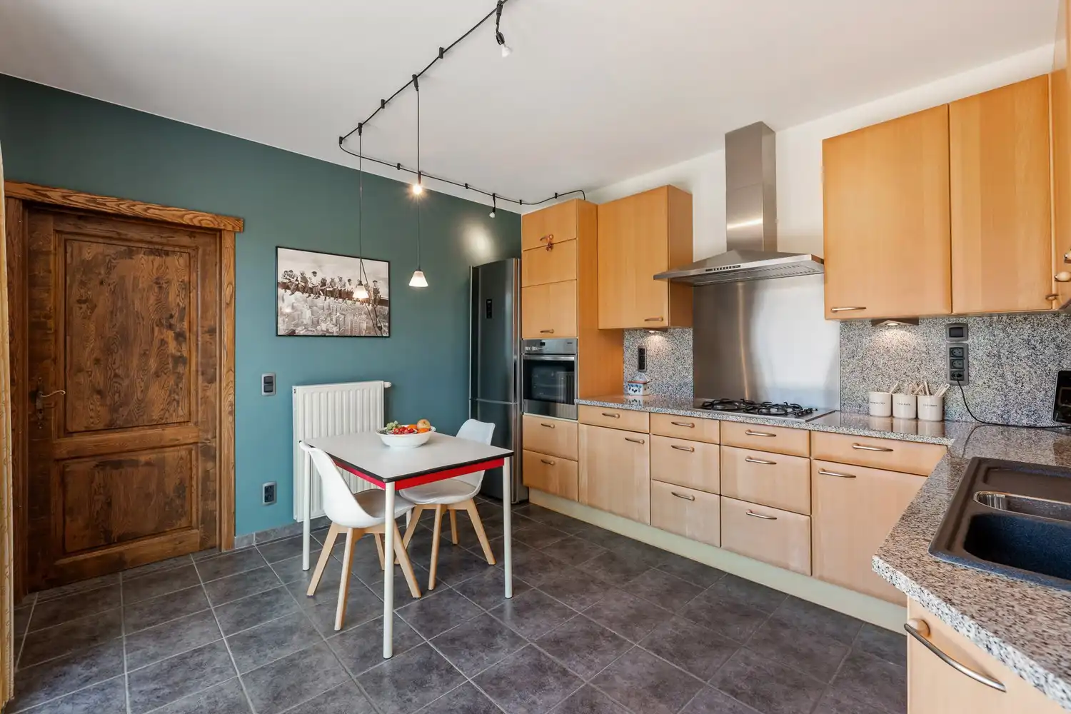 Instapklare woning (EPC B) met 3 slpkrs, garage en tuin te Hulshout foto 7