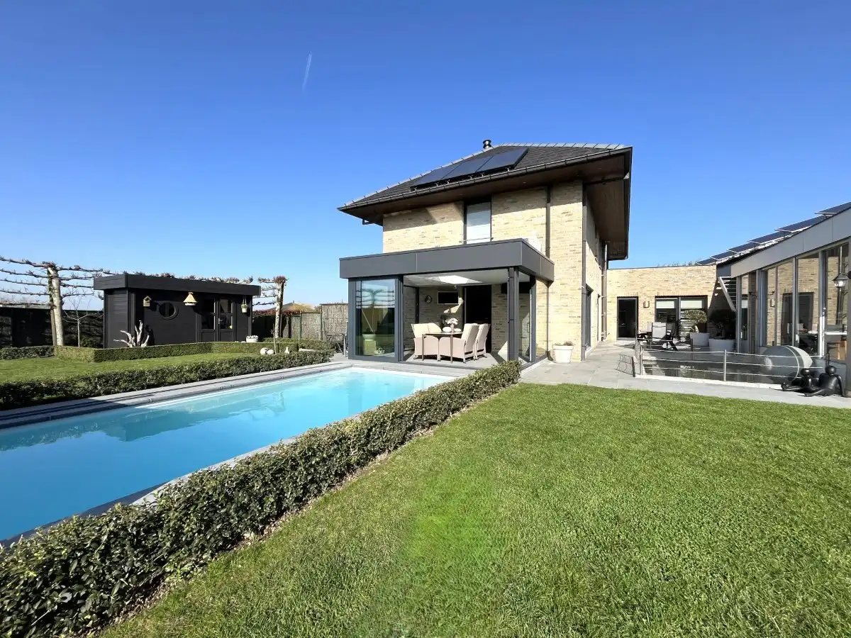 Dadizele – Ruime woning met loods van ca. 400 m², zwembad en bureelruimte foto 40