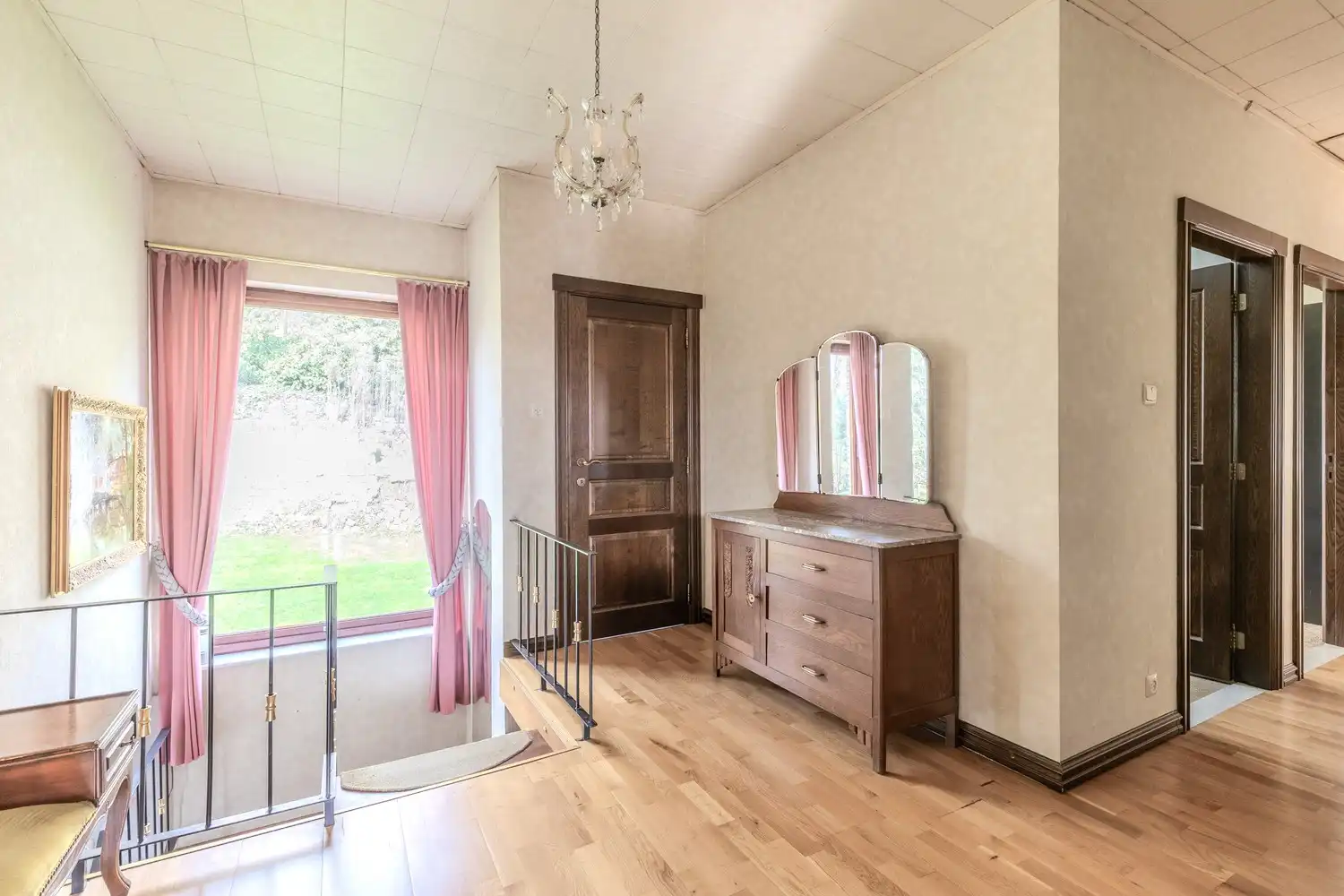 Vrijstaande woning met 3 slaapkamers en ruime tuin in Gellik (Lanaken) foto 8