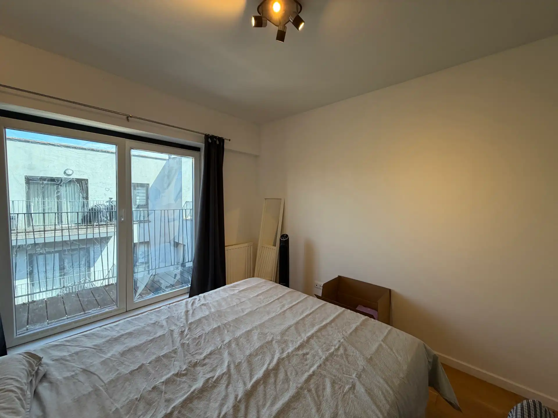 Nieuw appartement met 3 slaapkamers en parkeerplaats ! foto 5