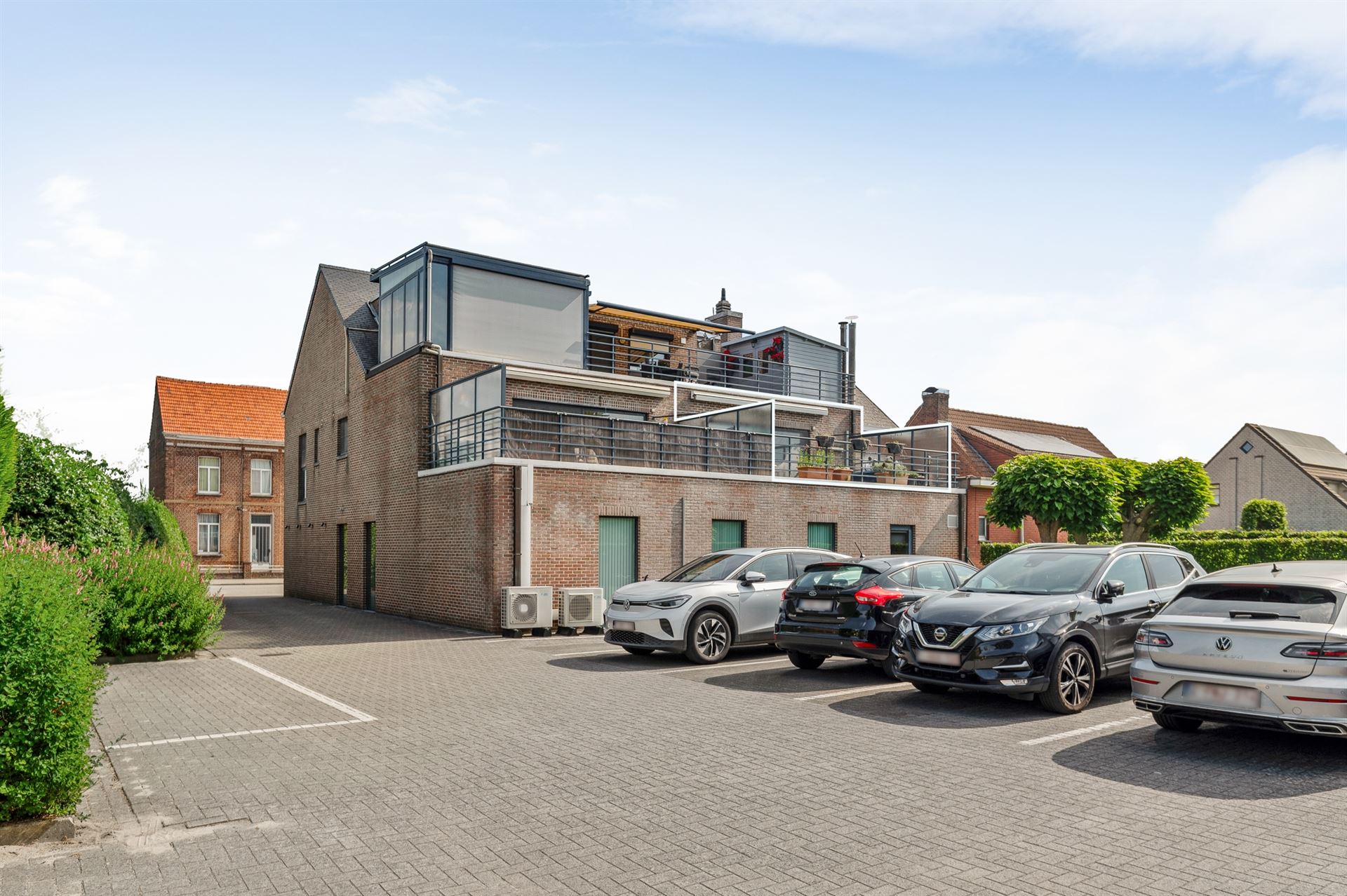 CENTRAAL GELEGEN 2-SLPK-APP IN EEN KLEINE RESIDENTIE MET RIANT ZUIDTERRAS foto 17