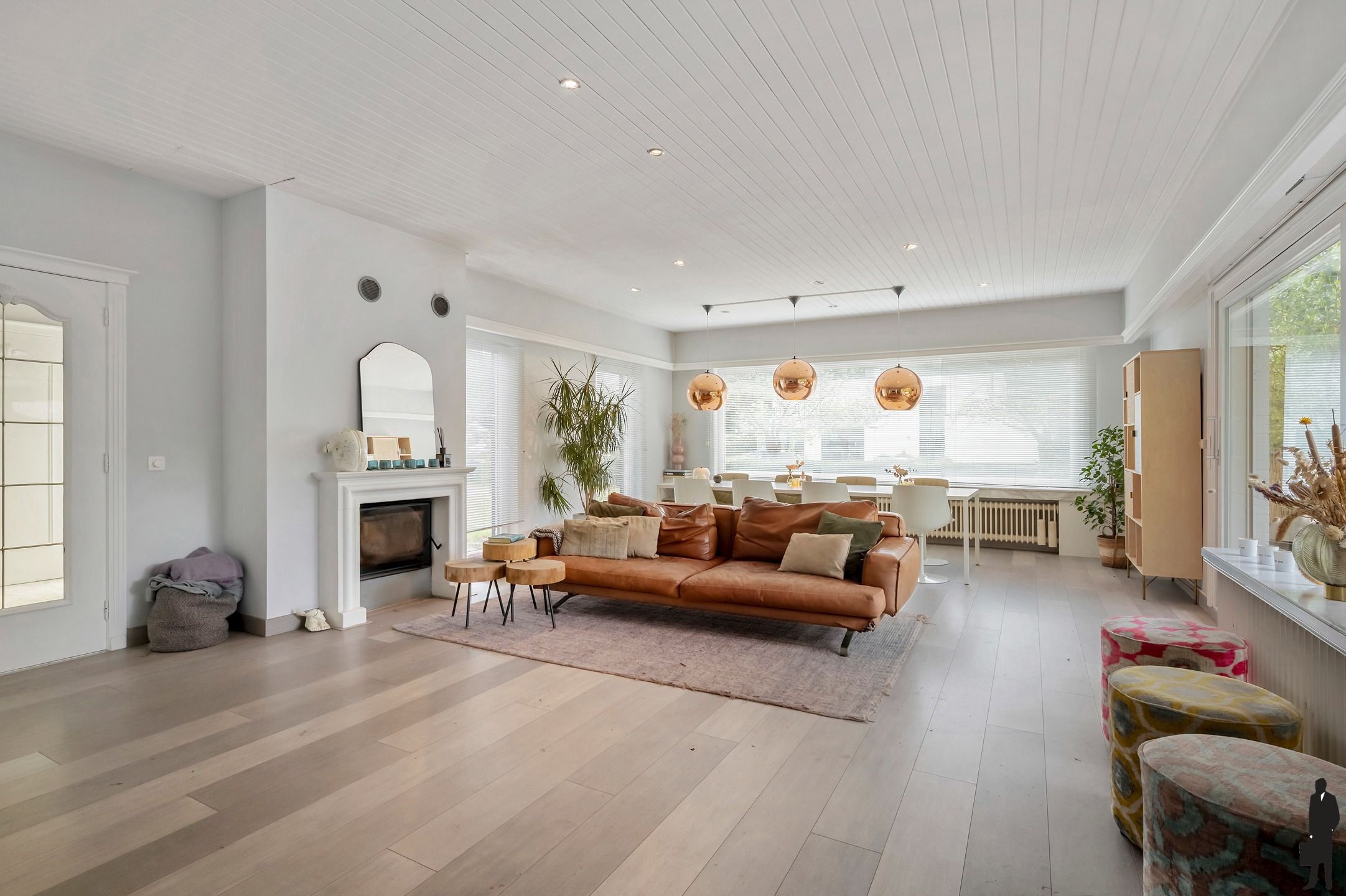 Gelijkvloerse villa op ca. 1.683 m² in centrum Brasschaat! foto 2