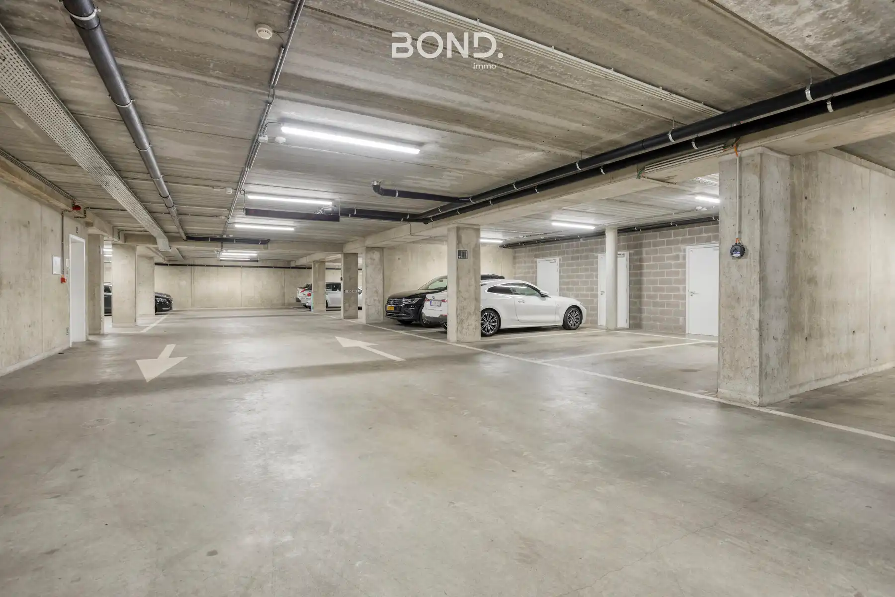 Prachtige studio te koop op toplocatie!  foto 13
