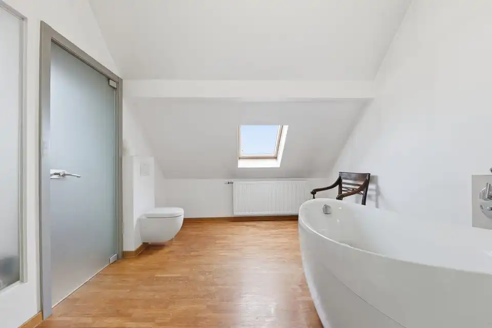 UNIEKE VIERKANTSHOEVE MET KARAKTER EN EINDELOZE MOGELIJKHEDEN IN ZOUTLEEUW foto 27