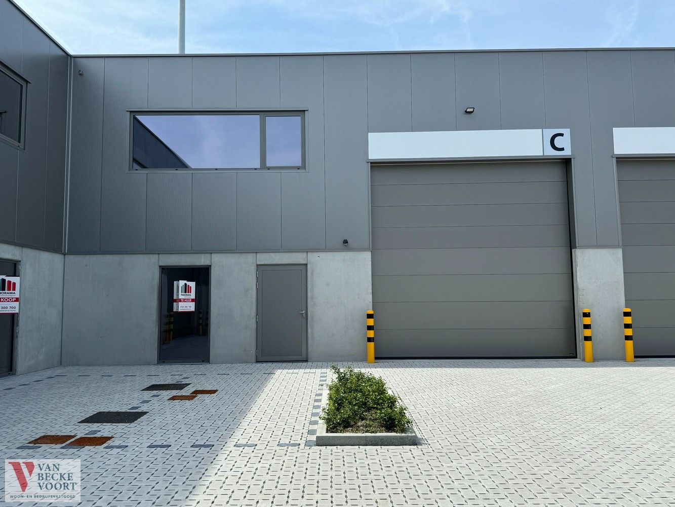 Nieuwbouw KMO-unit 216m² foto 1