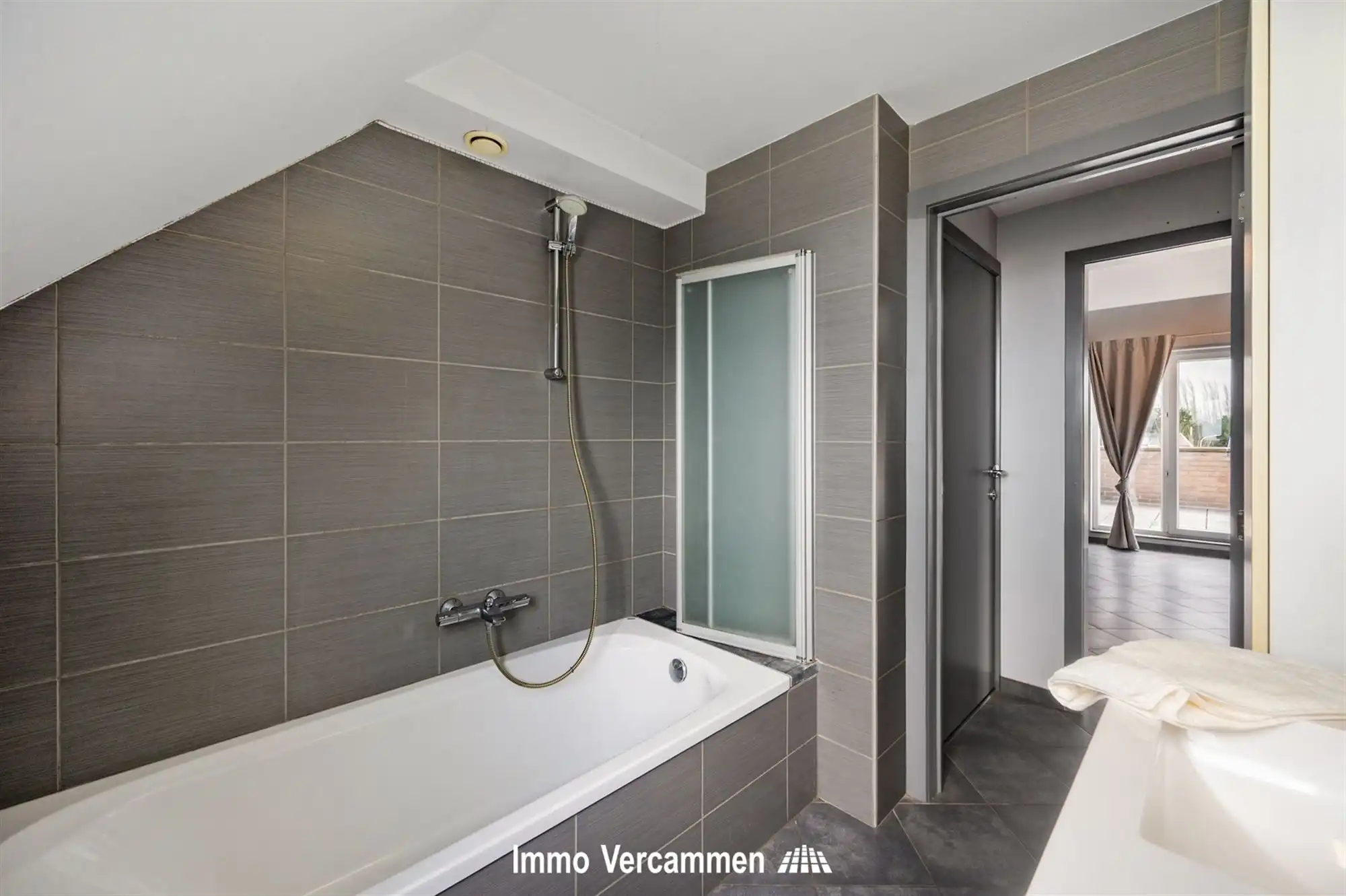 Duplexappartement, gunstig gelegen te Berlaar - Heikant foto 8