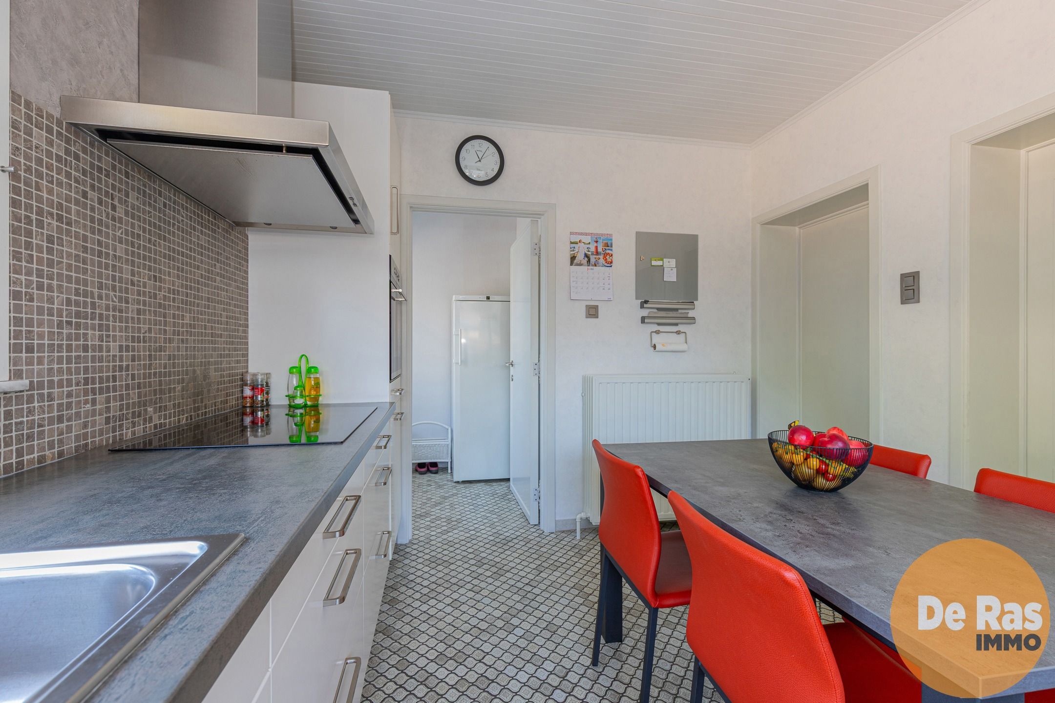 MERE - Verzorgde gezinswoning met 3 slpks, tuin en garage  foto 13