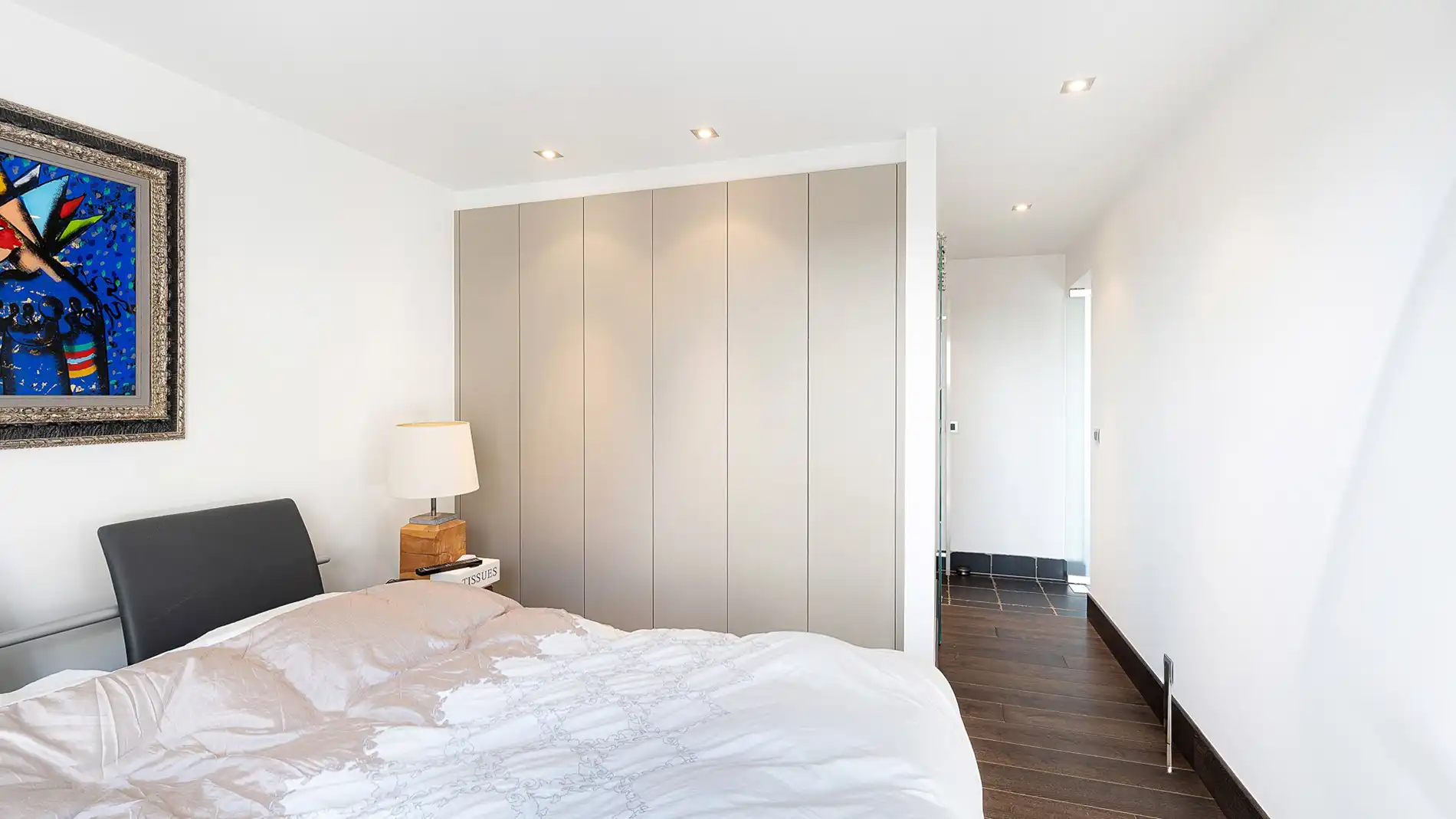 Zeer kwalitatief appartement in de Lippenslaan te koop foto 14