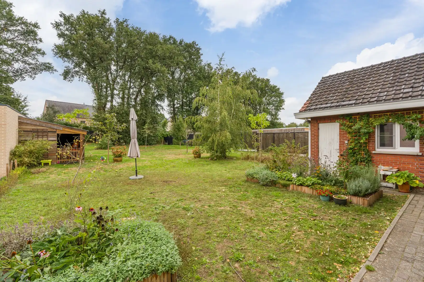 Karaktervolle, deels gerenoveerde gezinswoning op riant perceel van 10a 33ca in Houthalen-Helchteren 🏡✨ foto 16