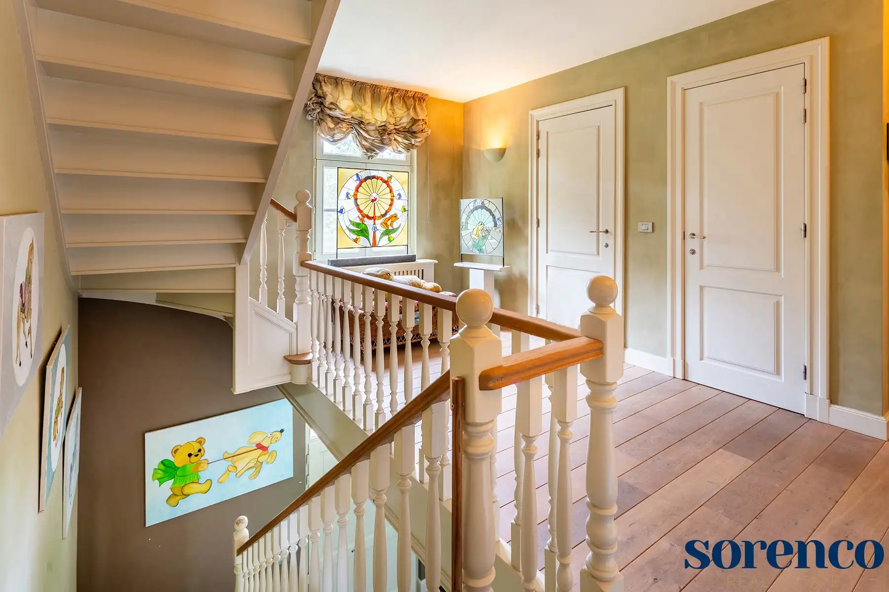 Exclusieve villa in een rustige groene wijk op een perceel van 3.676 m². foto 13