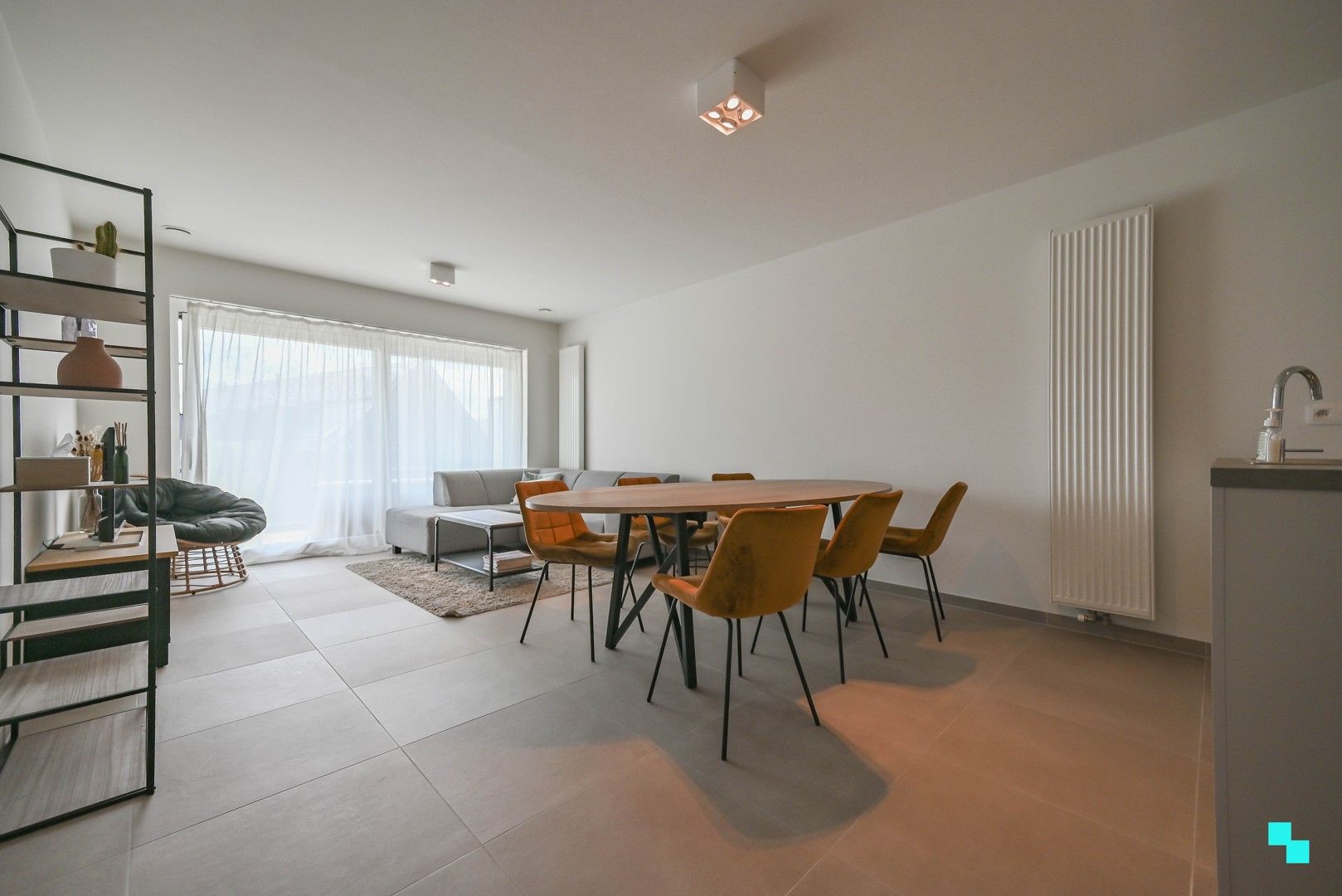 Gezellig en rustig gelegen appartement nabij centrum Emelgem foto 2