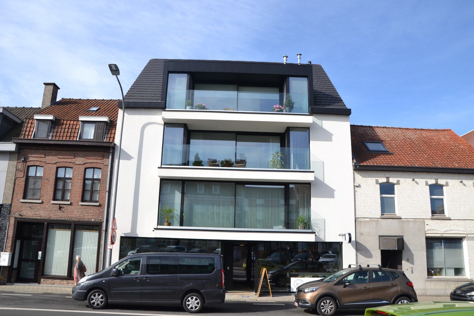 Exclusief gelijkvloers appartement met garage in centrum Rekkem! foto 16