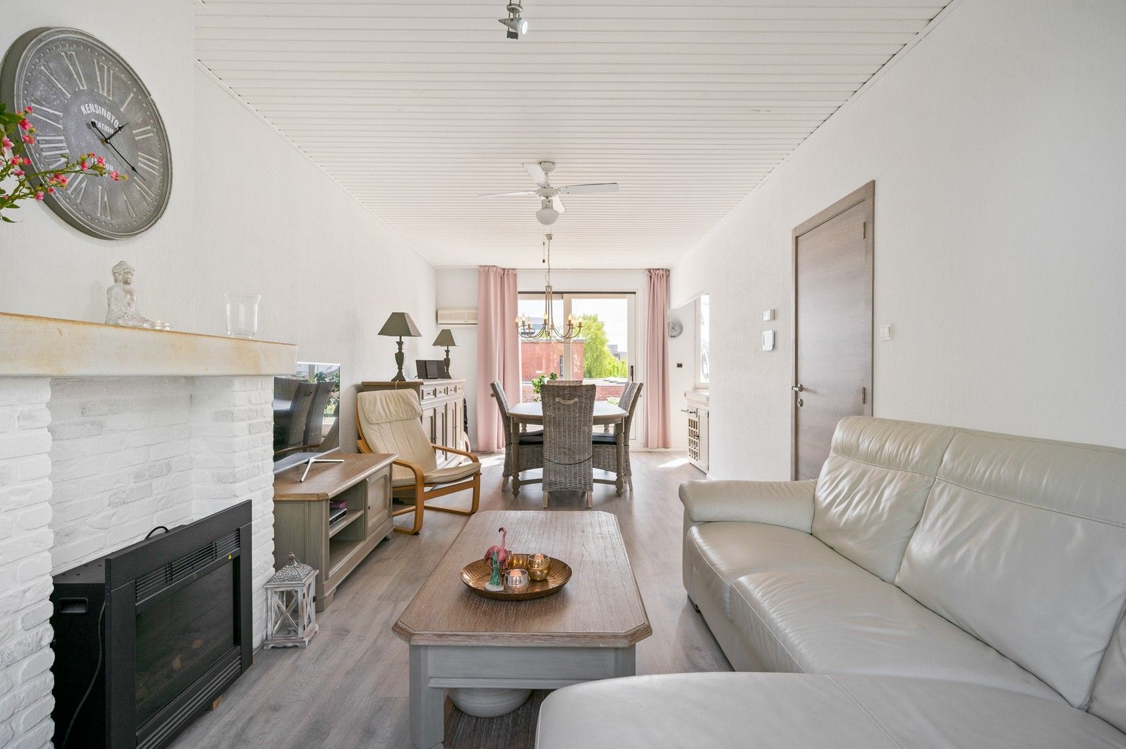 Ruime halfopen tweewoonst met veel mogelijkheden! foto 13