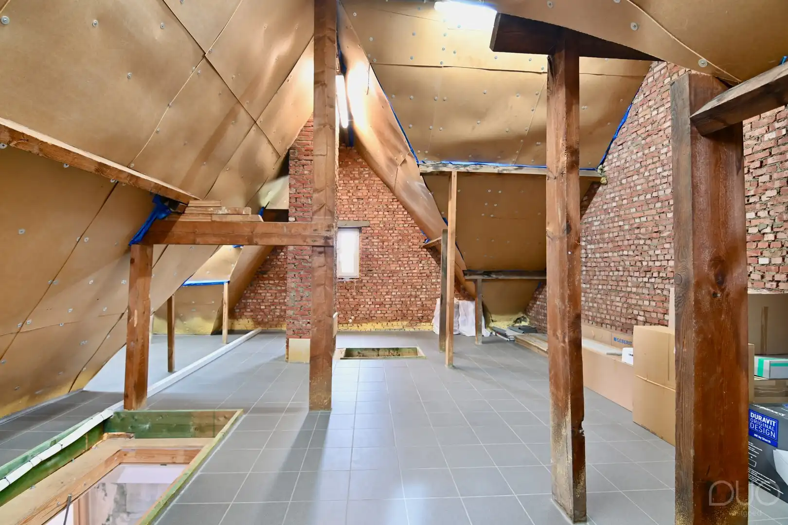Kwalitatief gerenoveerde gezinswoning met 4 slaapkamers in centrum Nieuwerkerken foto 23