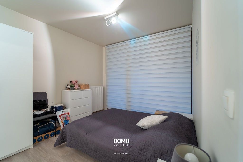 MODERN EN ENERGIEZUINING APPARTEMENT MET 1 SLAAPKAMER EN EIGEN PARKING TE BILZEN foto 6