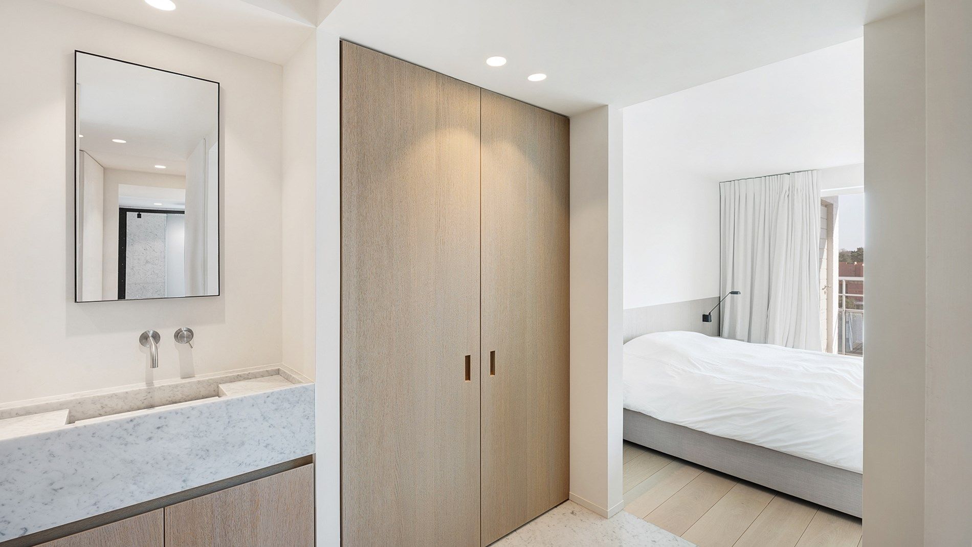 Uitzonderlijk hoekappartement met adembenemend zee-en duinenzicht langs de Wandeldijk in het Zoute foto 24