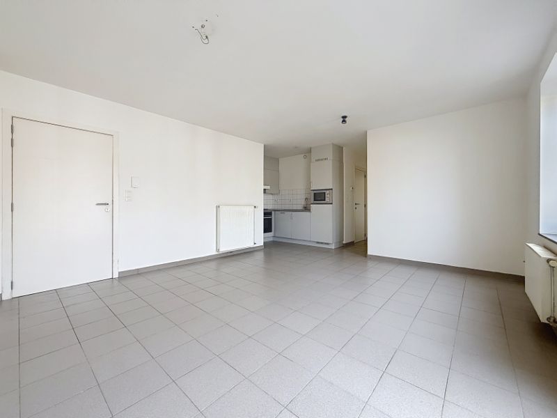 Appartement met 2 slaapkamers en autostandplaats foto 2