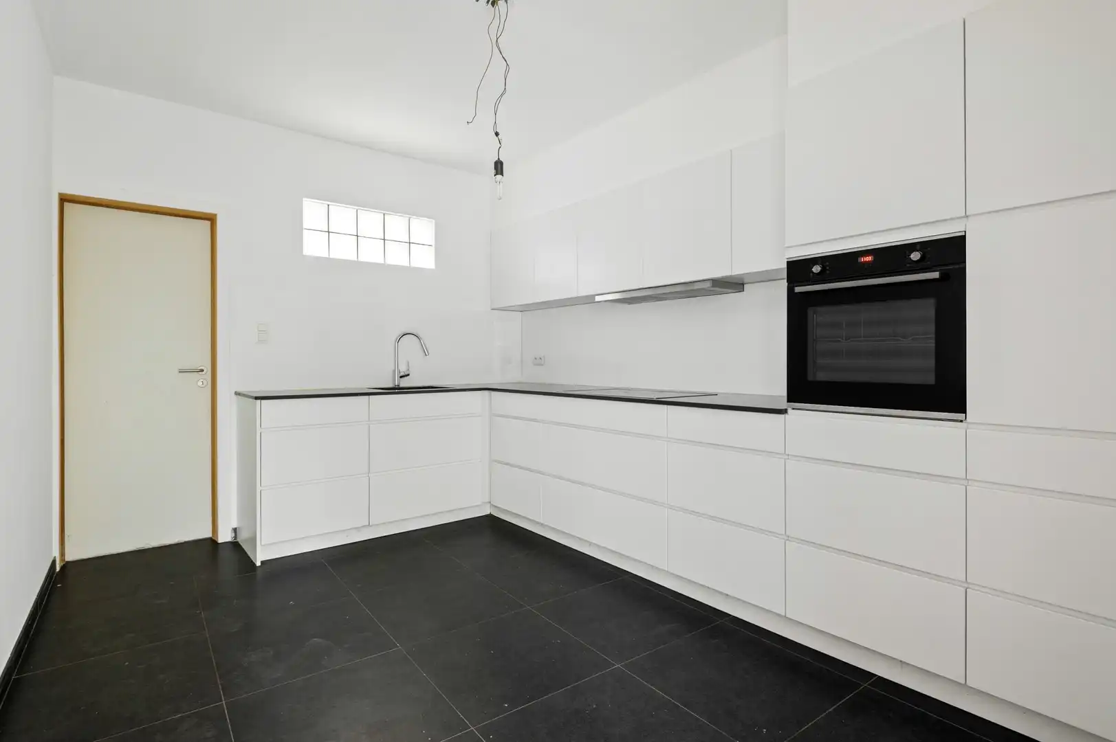Veelzijdige woning op een perceel van 1.160 m² foto 6