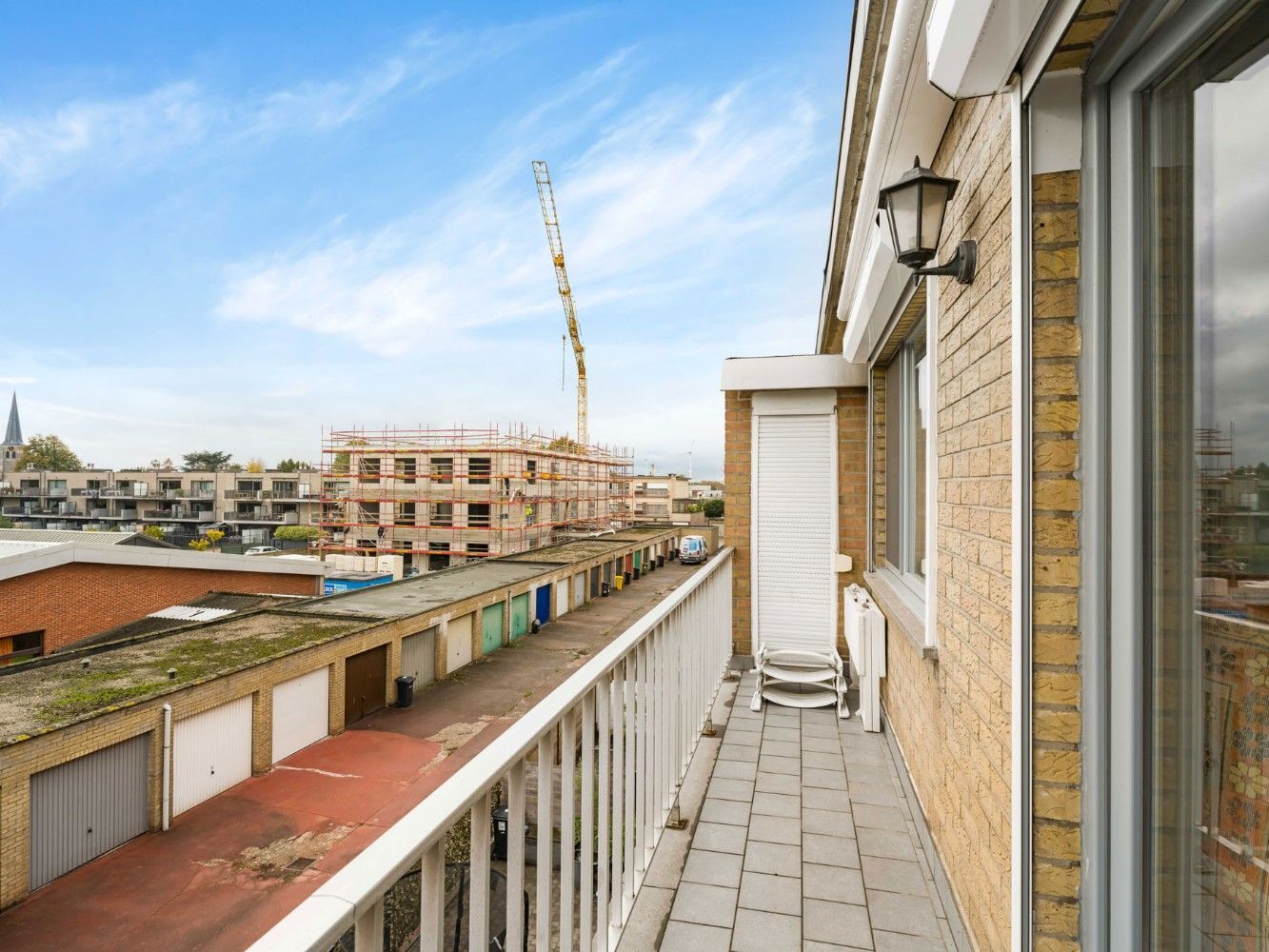 Keurig, instapklaar app. op 2e verd. met 2 slpk., terras en garage foto 15