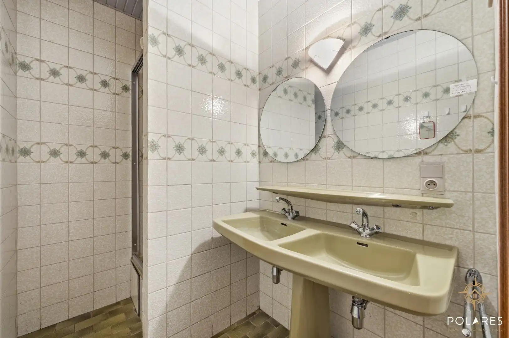 Tijdloze villa vol charme, pure rust op een uitzonderlijk perceel. foto 12
