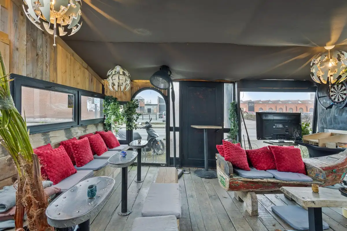 HORECABOOT met WOONST te AALST foto 17