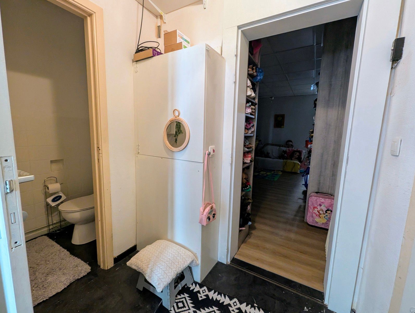 Instapklaar gelijkvloers appartement met 2 slaapkamers & polyvalente ruimte! foto 8