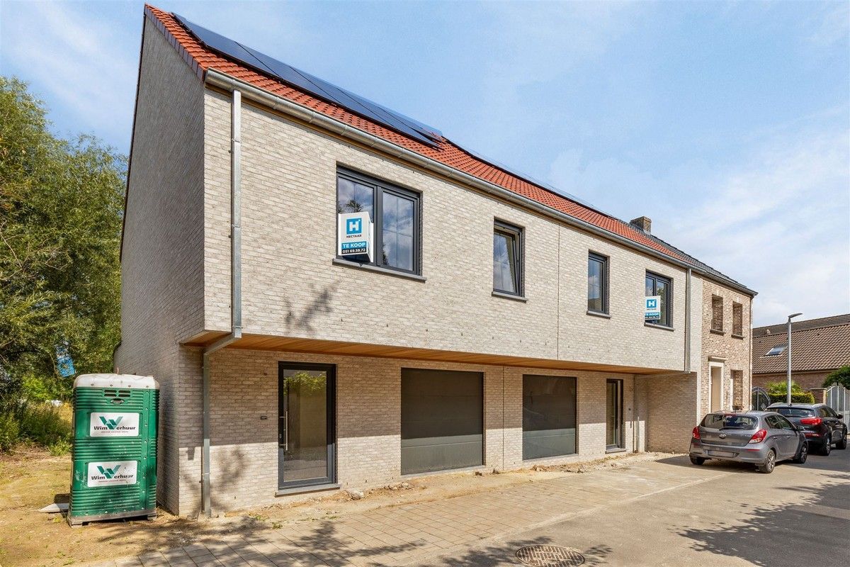 Hectaar bouwt 2 nieuwbouwwoningen te Puurs-Sint-Amands. foto 1