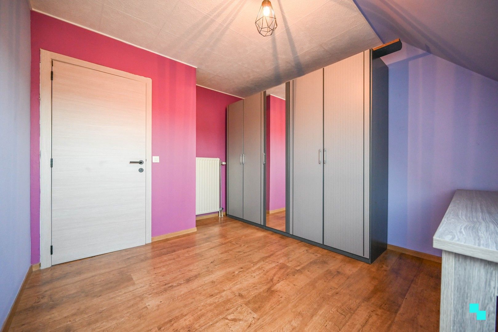 Ruim duplexappartement van 110m² in Oostrozebeke foto 13