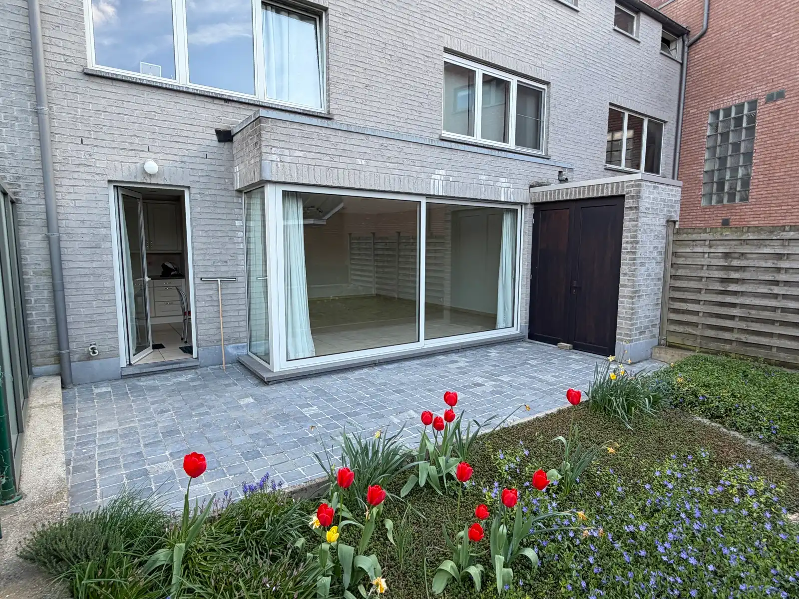 Appartement te huur foto {{pictureIndex}}