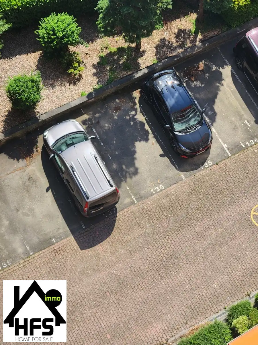 Aangenaam app met heerlijk terras met zicht op Sint Rombouts toren foto 8