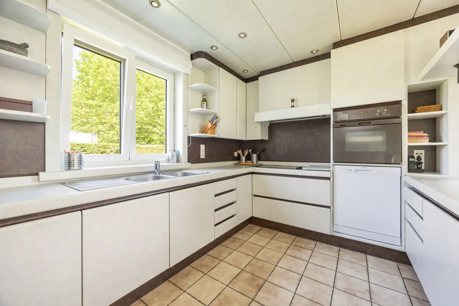 Villa op toplocatie foto 7