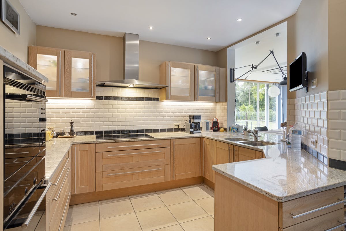 Patrimoniumvennootschap met een charmante villa en tuin foto 6