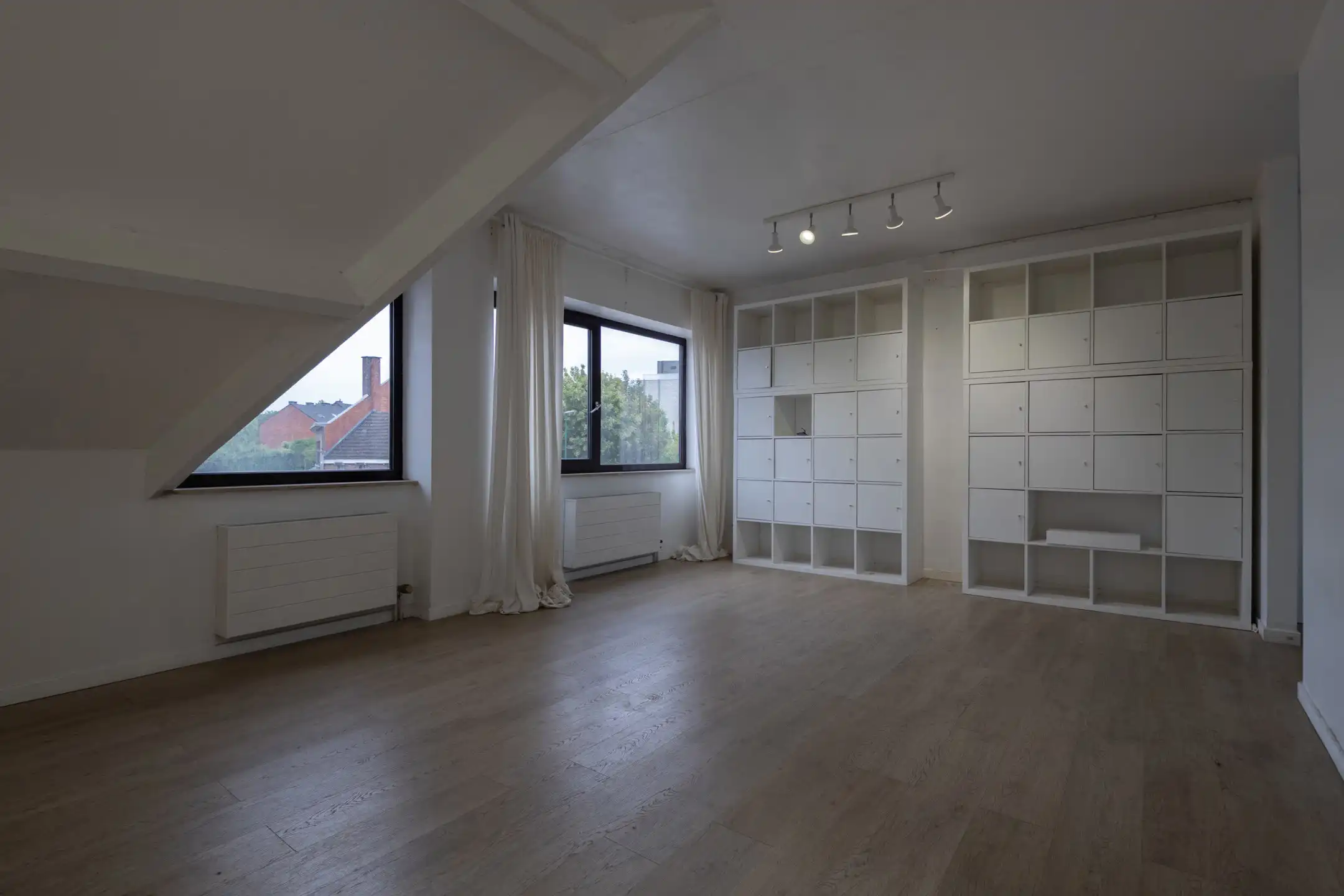 Gebouw te koop foto 16