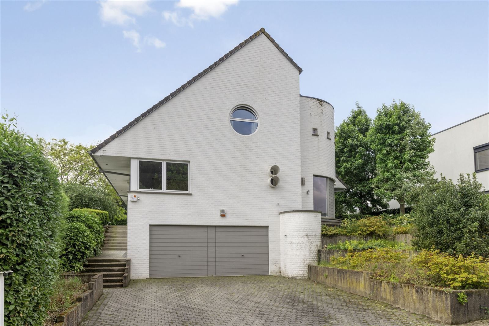 Ruime villa te huur op rustige locatie foto {{pictureIndex}}