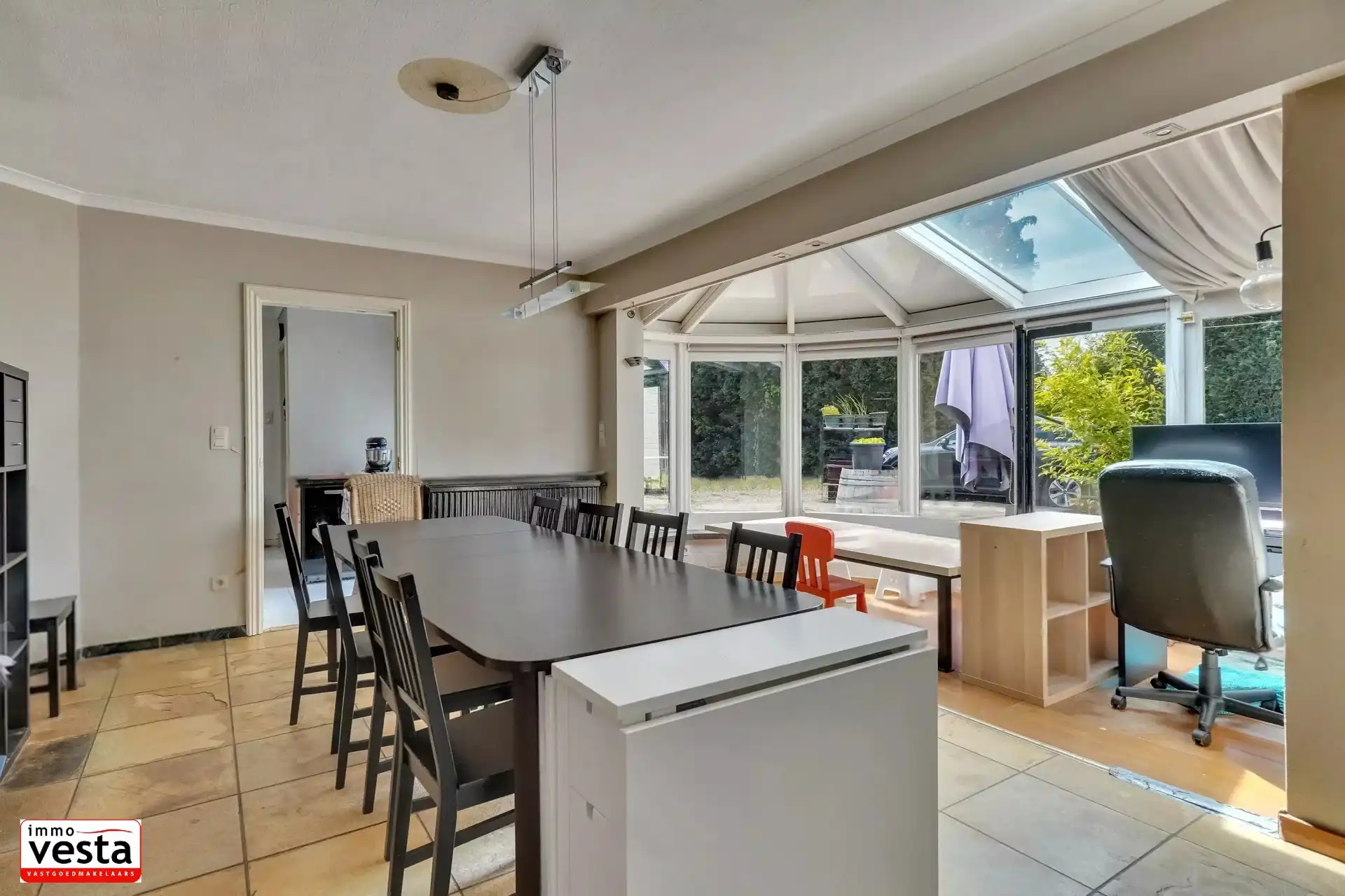 Ruime, rustige gelegen woning op goede locatie foto 8