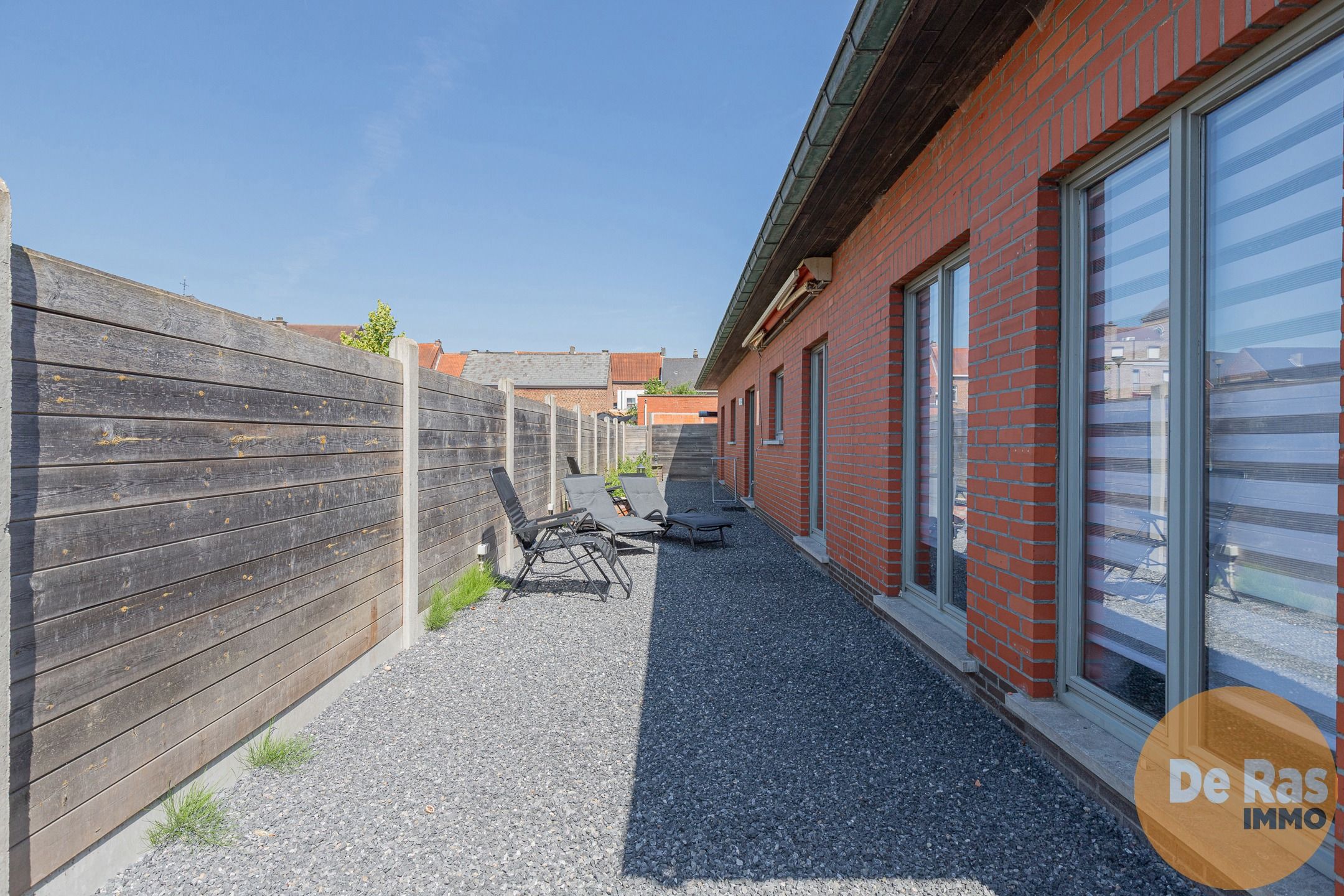 NIEUWERKERKEN- Bungalow met 4 slaapkamers en loods van 150m² foto 21