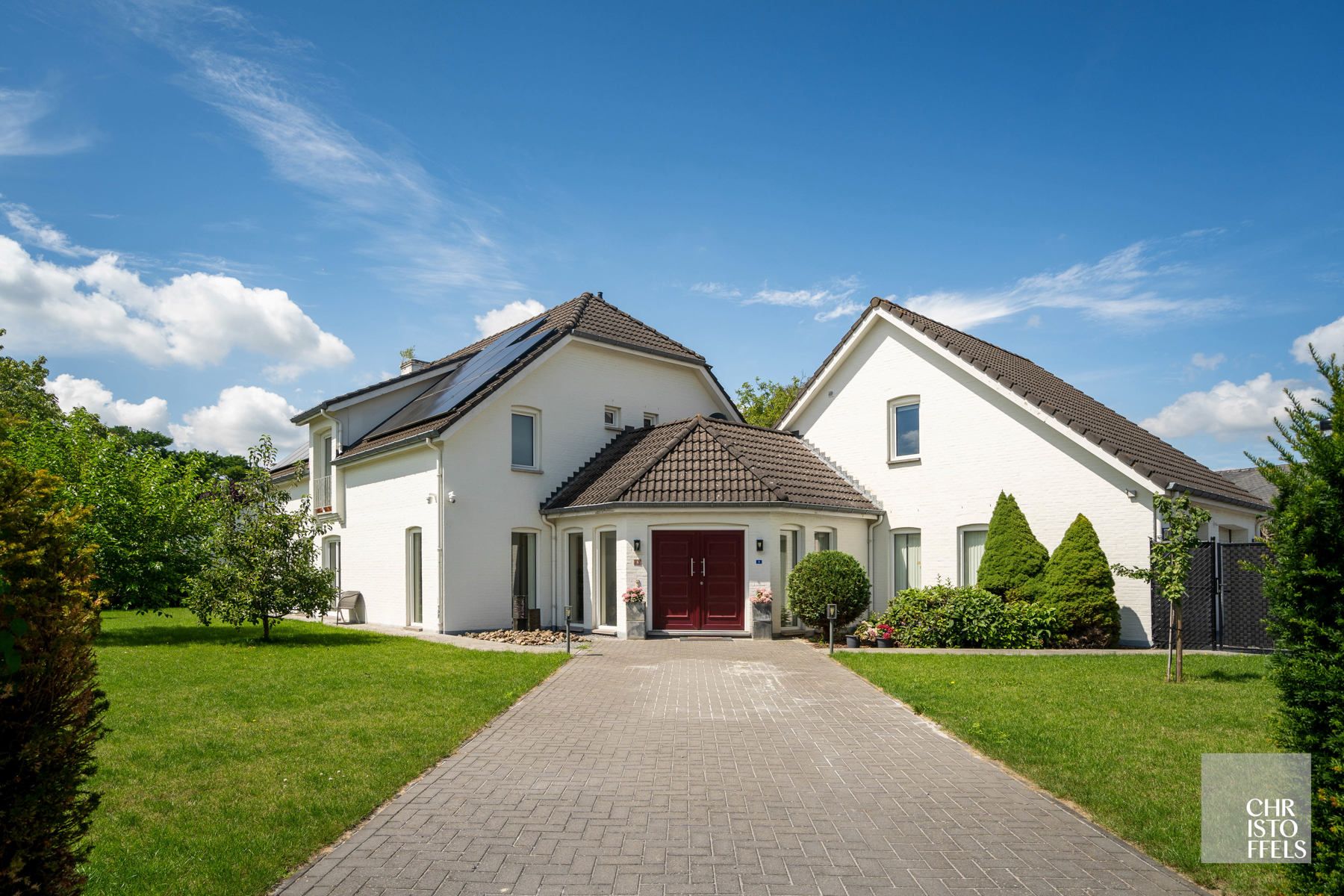 Ruime eigentijdse villa met 4 slaapkamers en zwembad op een perceel van 1.321m²  foto 34