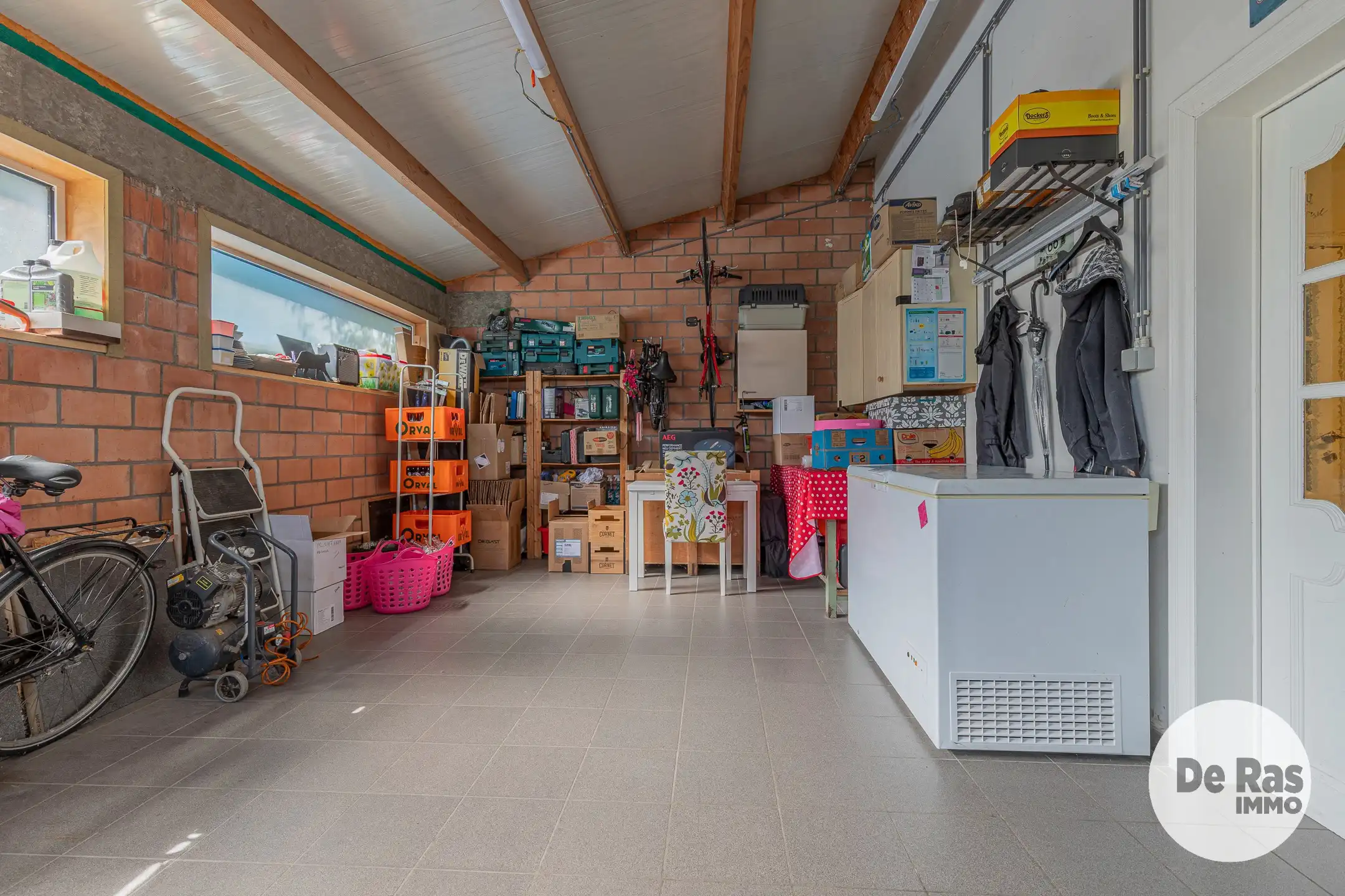 AALST- INSTAPKLARE WONING OP HEEL RUSTIGE LOCATIE foto 27